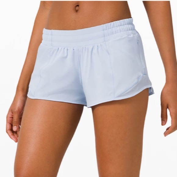 Lululemon Hotty Hot Short 2.5” Daydream - Picture 4 of 6